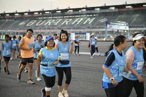 BIB: 
                            <button type="button" onclick="openModal(10466632)" class="btn btn-primary btn-sm float-right btn-popup" data-toggle="modal" data-target=".modal-high-quality">
                        <i class="fas fa-shopping-cart"></i> Add to Cart
                    </button>
                                            <button type="button" onclick="isThisMe(10466632, true)" class="btn btn-success btn-sm float-right btn-popup btn-isme hidden" data-toggle="tooltip" data-placement="bottom" title="นี่คือรูปของคุณใช่ไหม คลิกที่นี่เพื่อเอาเข้าอัลบั้ม">
                        <i class="fas fa-plus"></i> Add to album
                    </button>
                    <button type="button" onclick="isThisMe(10466632, false)" class="btn btn-warning btn-sm float-right btn-popup btn-isnotme hidden">
                        <i class="fas fa-ban"></i> Remove from album
                    </button>